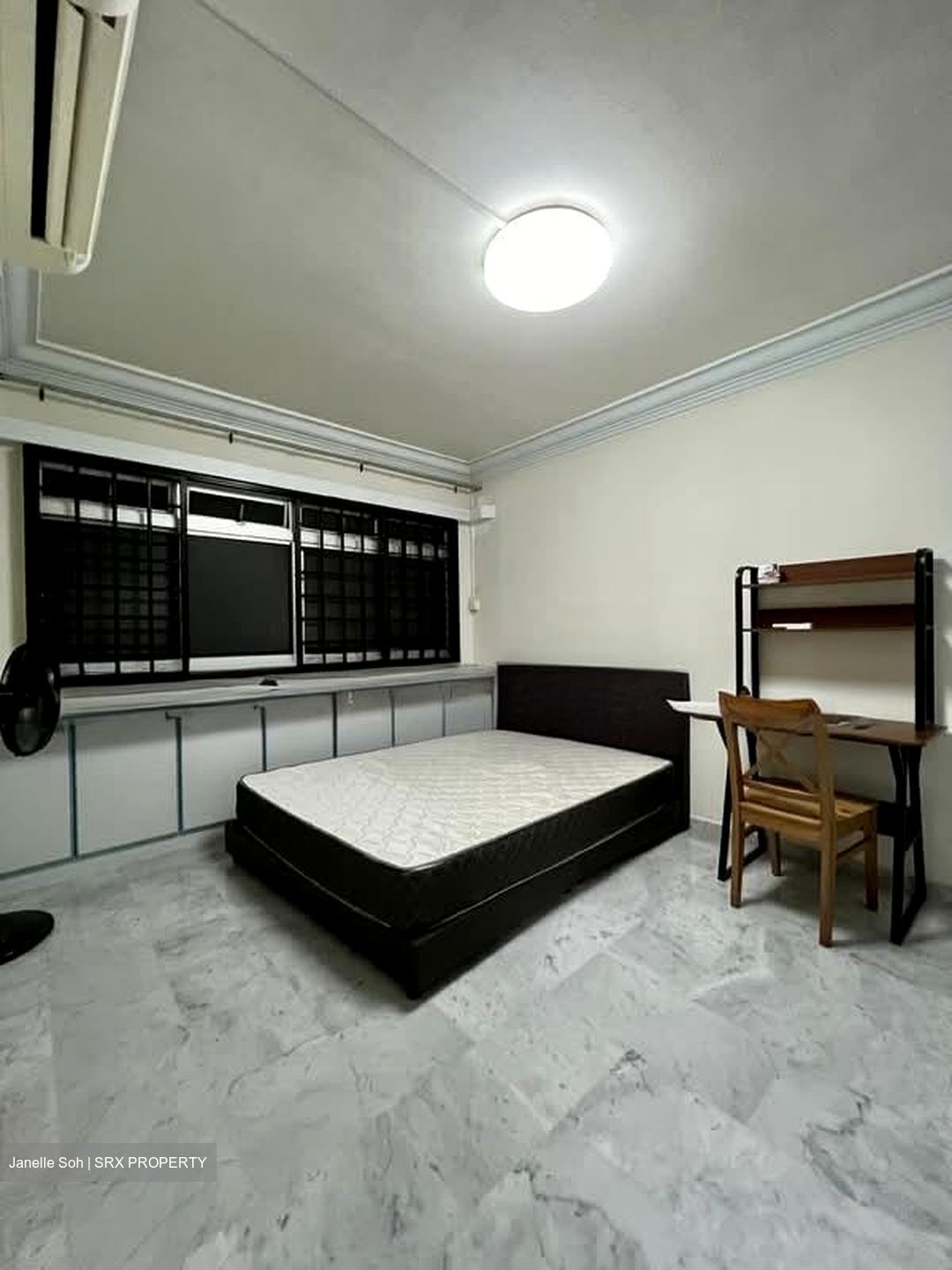Blk 842 Jurong West Street 81 (Jurong West), HDB Executive #549405911